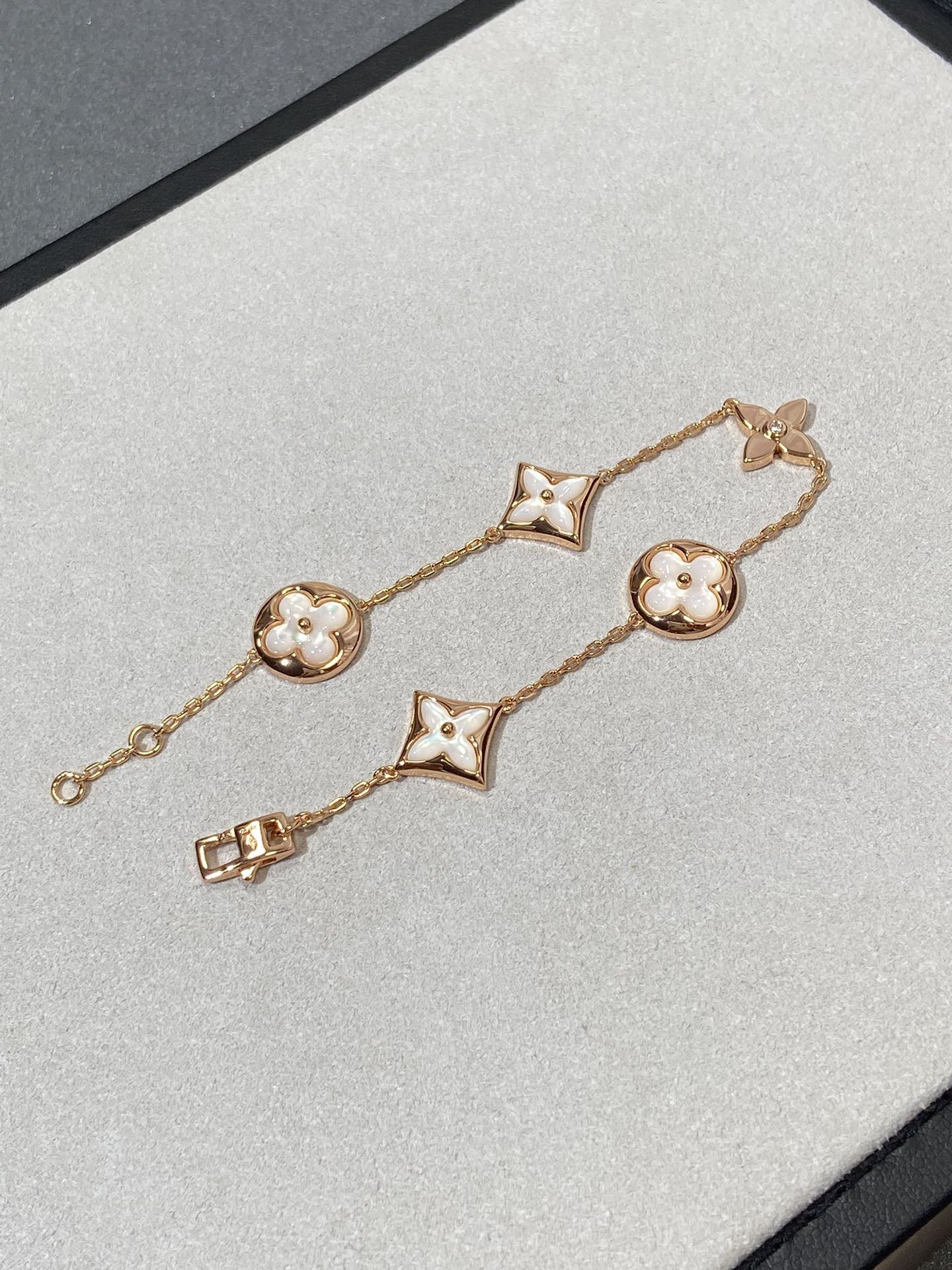 LV Bracelet-52