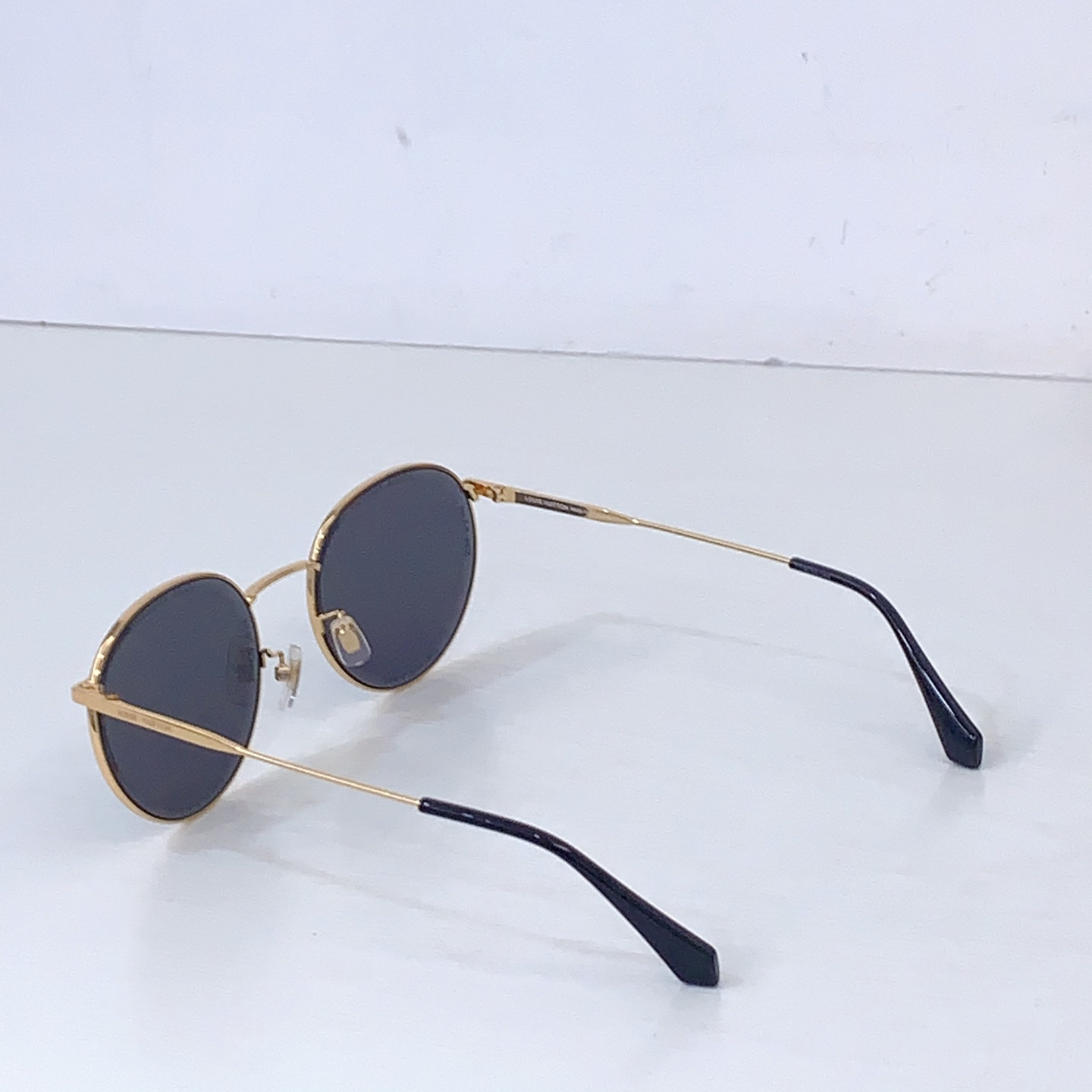 LV glasses-71