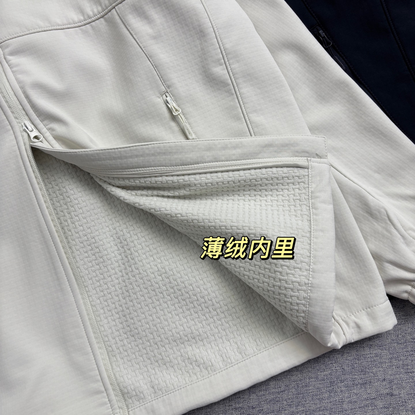 Prada Clothing-407
