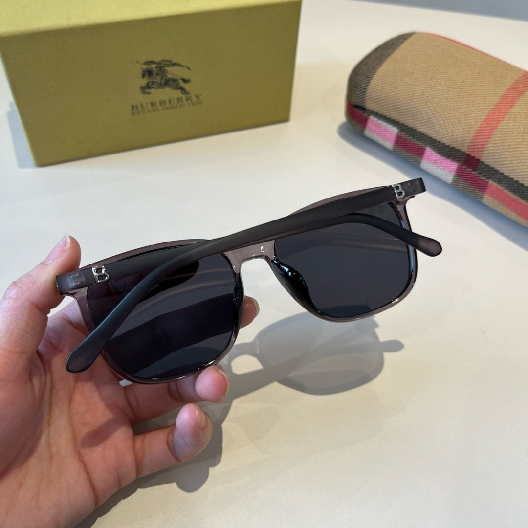 Burberry glasses-20