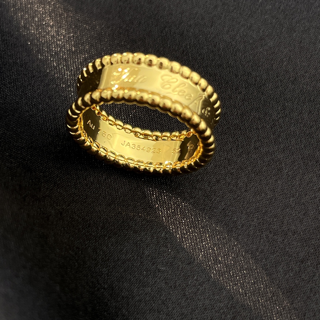 Van Cleef & Arpels ring-4