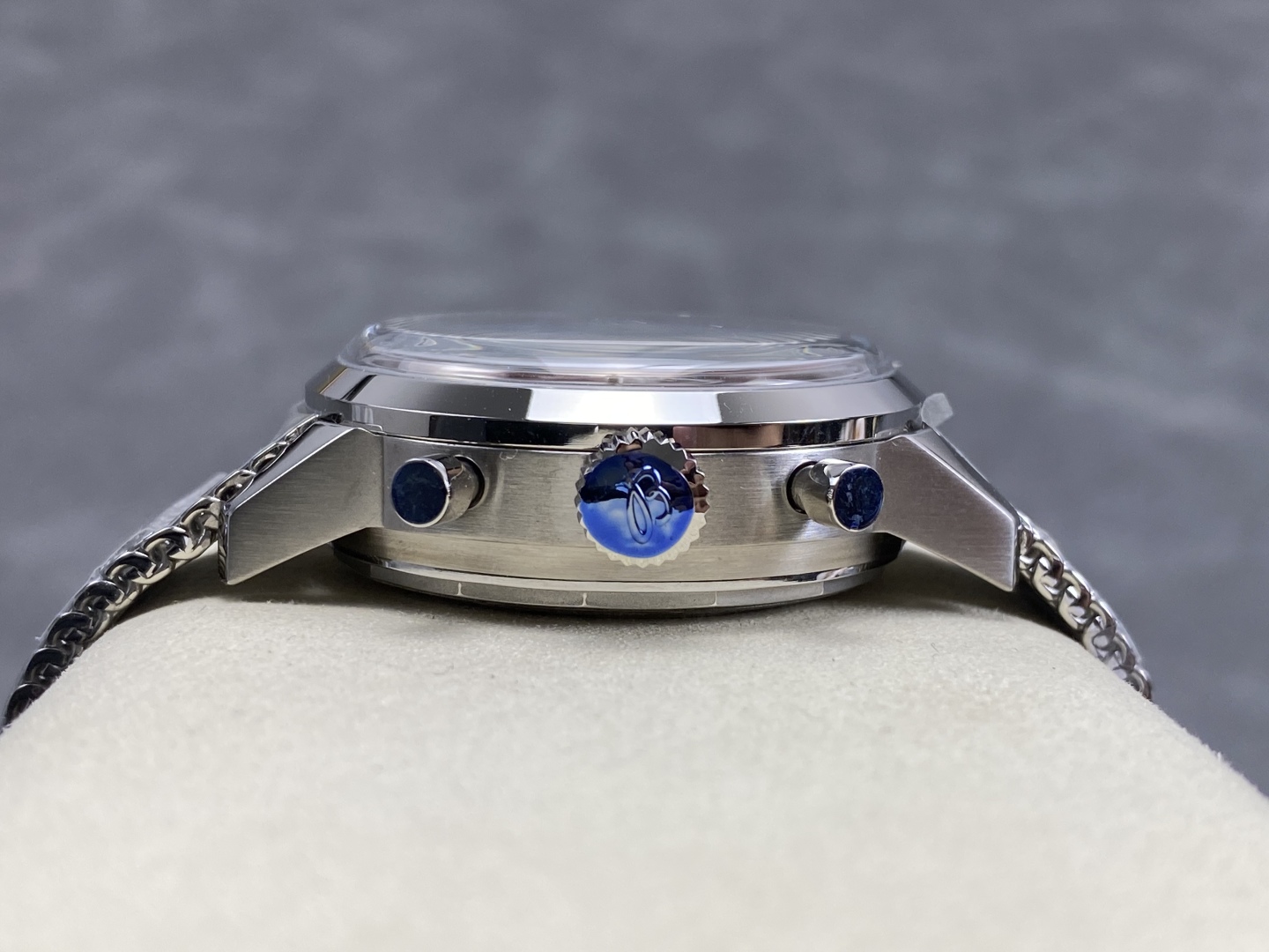 Breitling Top Time AB01767A1C1A1