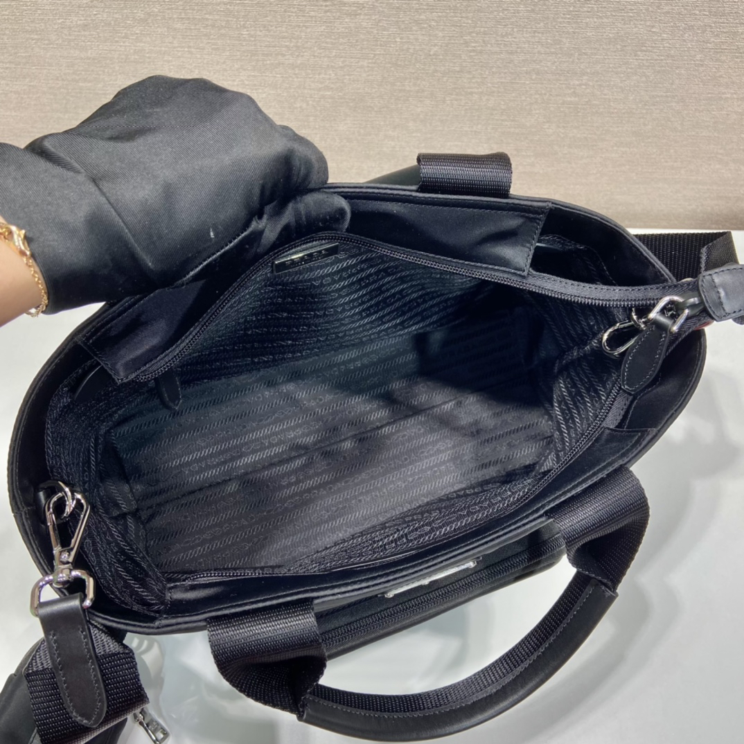 Prada bag-137