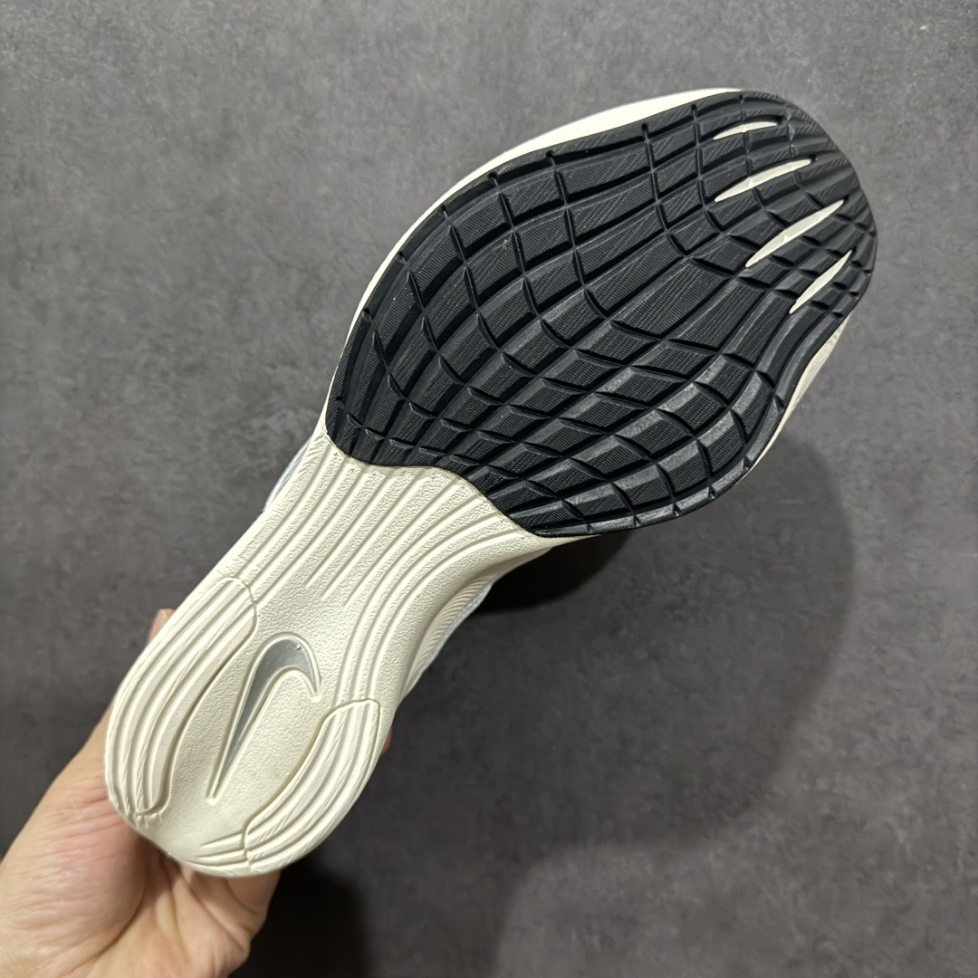 Nike Sneakers-271