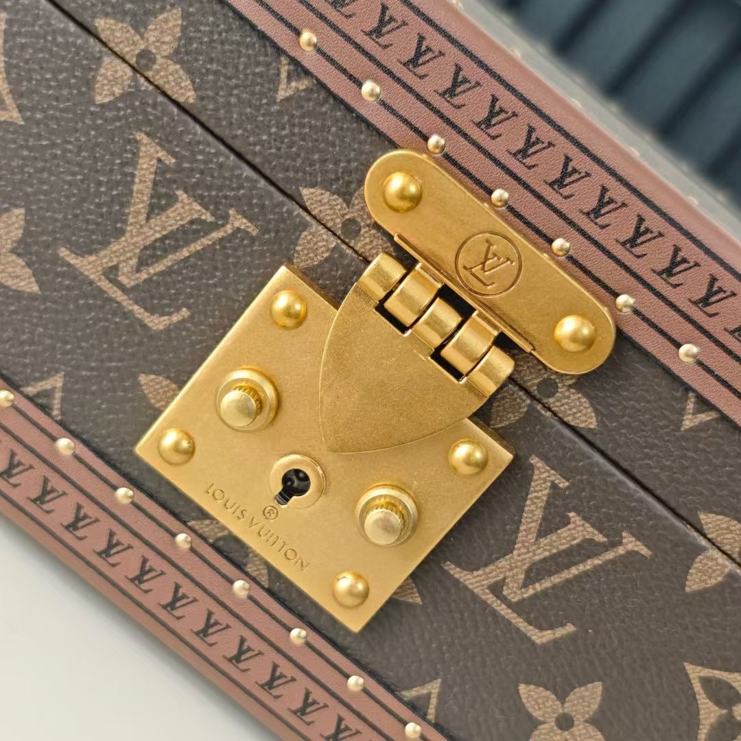 Louis Vuitton bag-155
