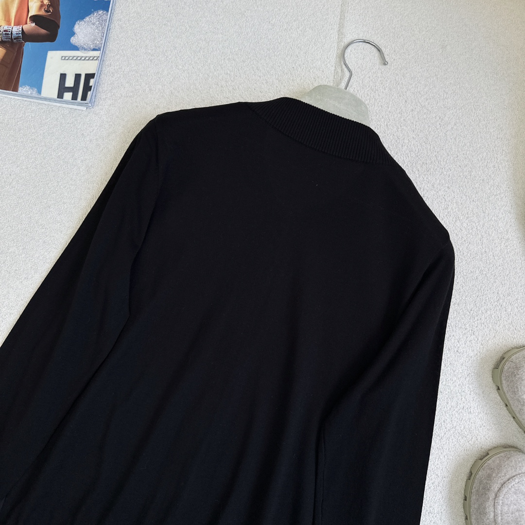 Hermes Clothing-334