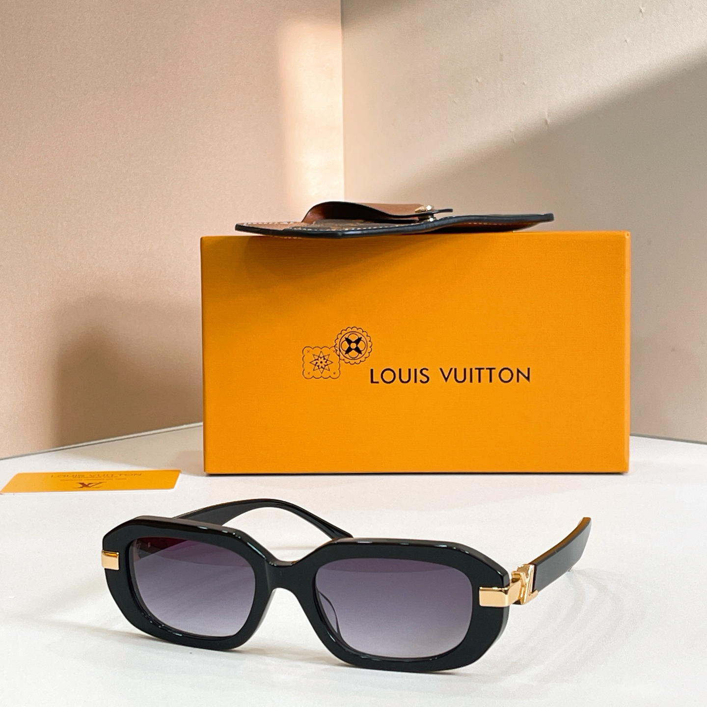 LV glasses-65