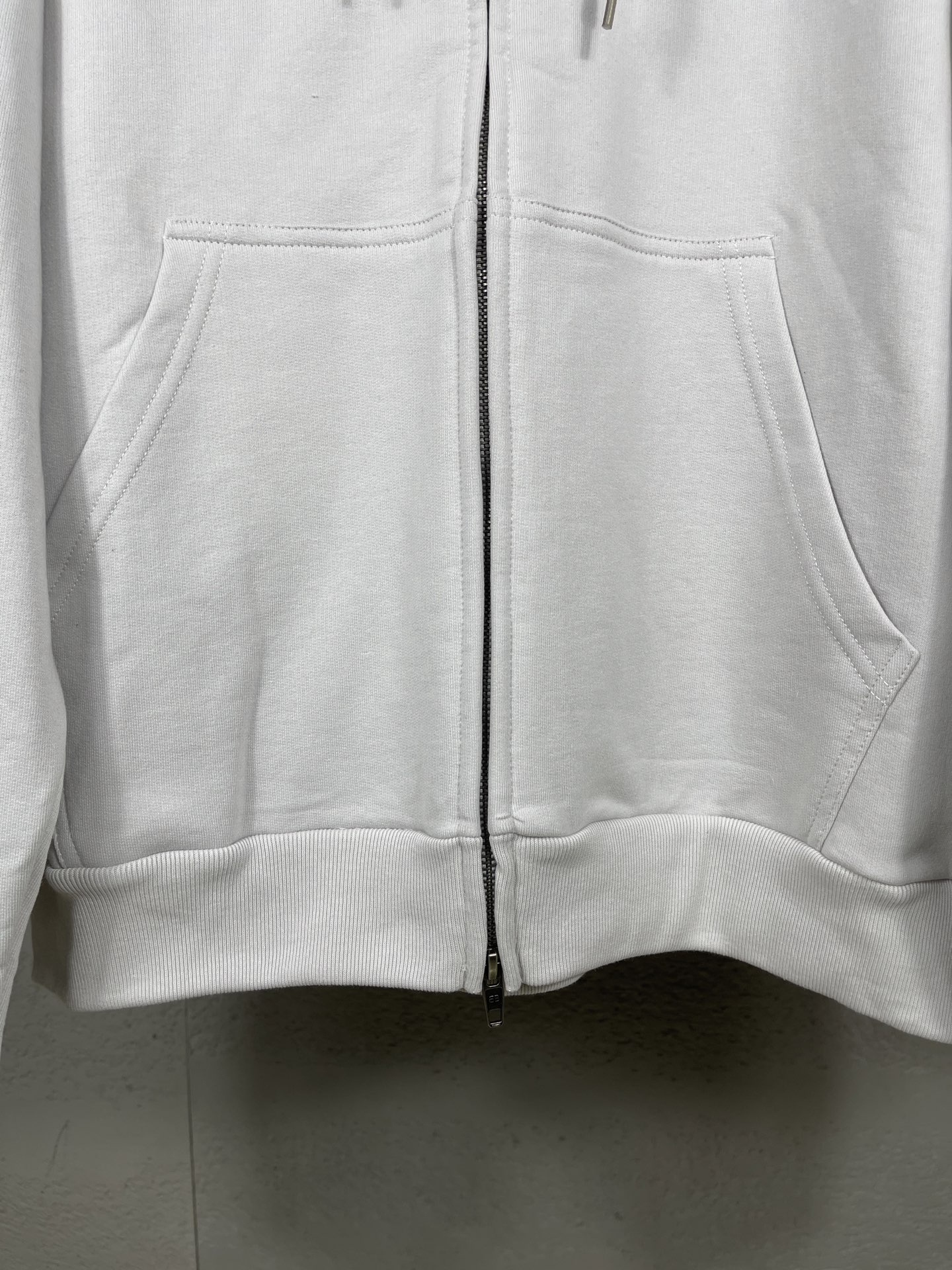 Balenciaga Clothing-300