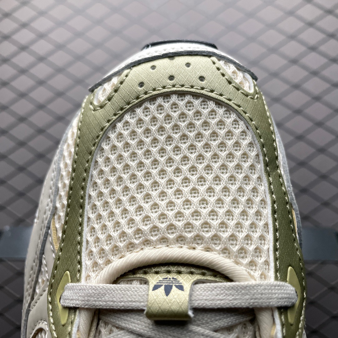Adidas Sneakers-352