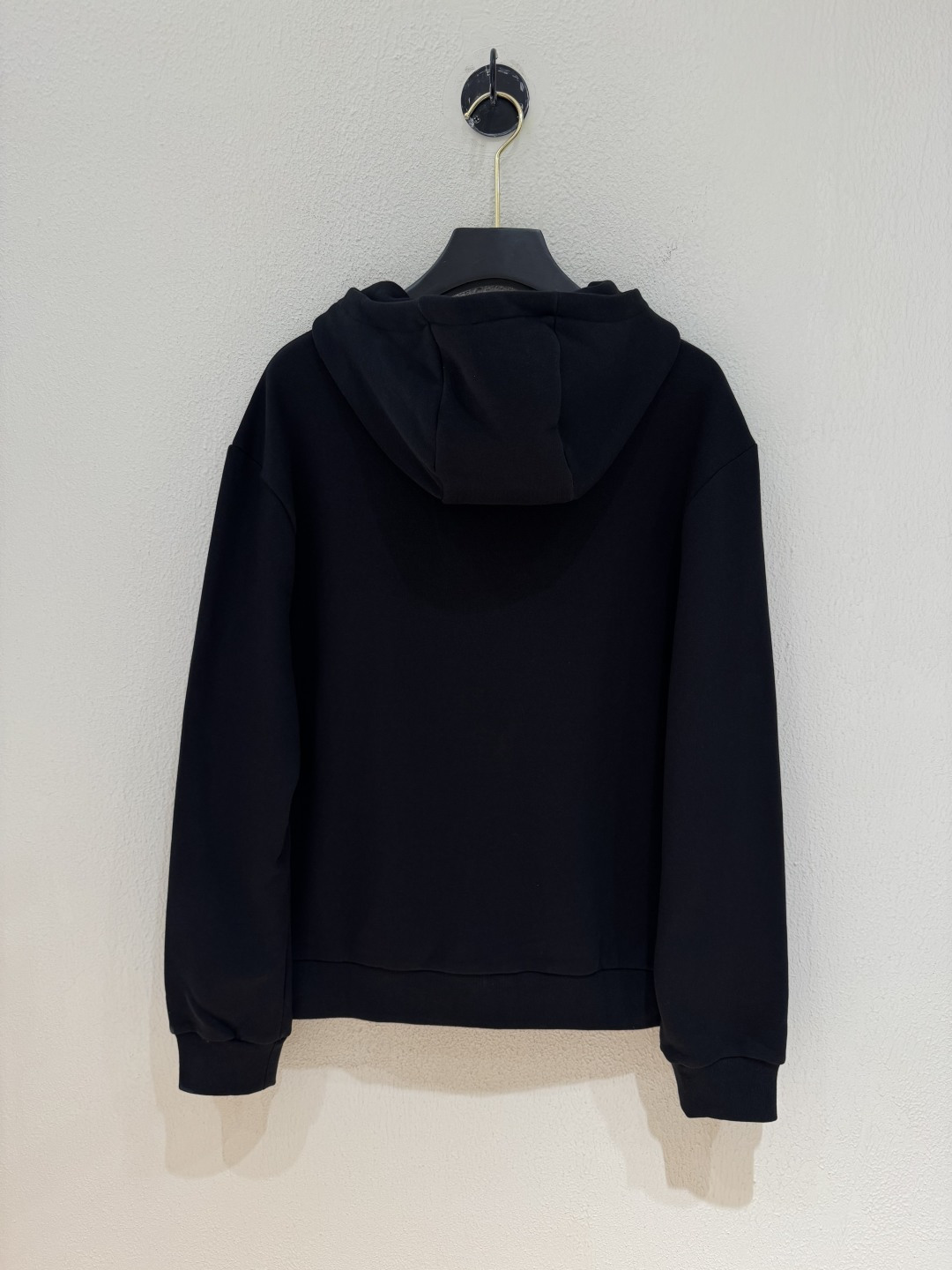 LV Clothing-348