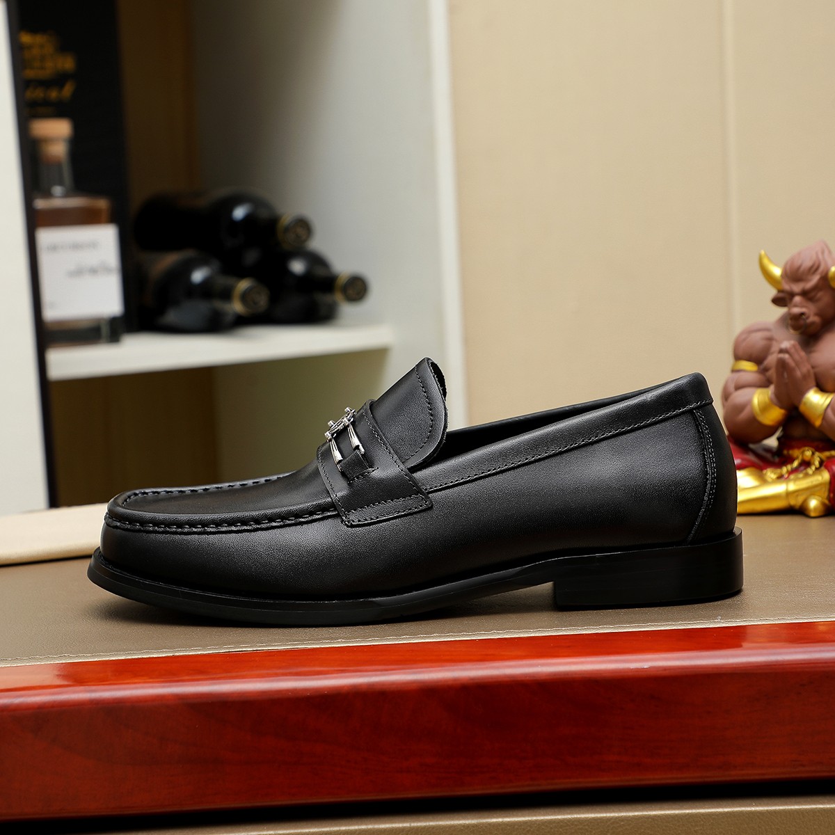Gucci men's leather shoes-131