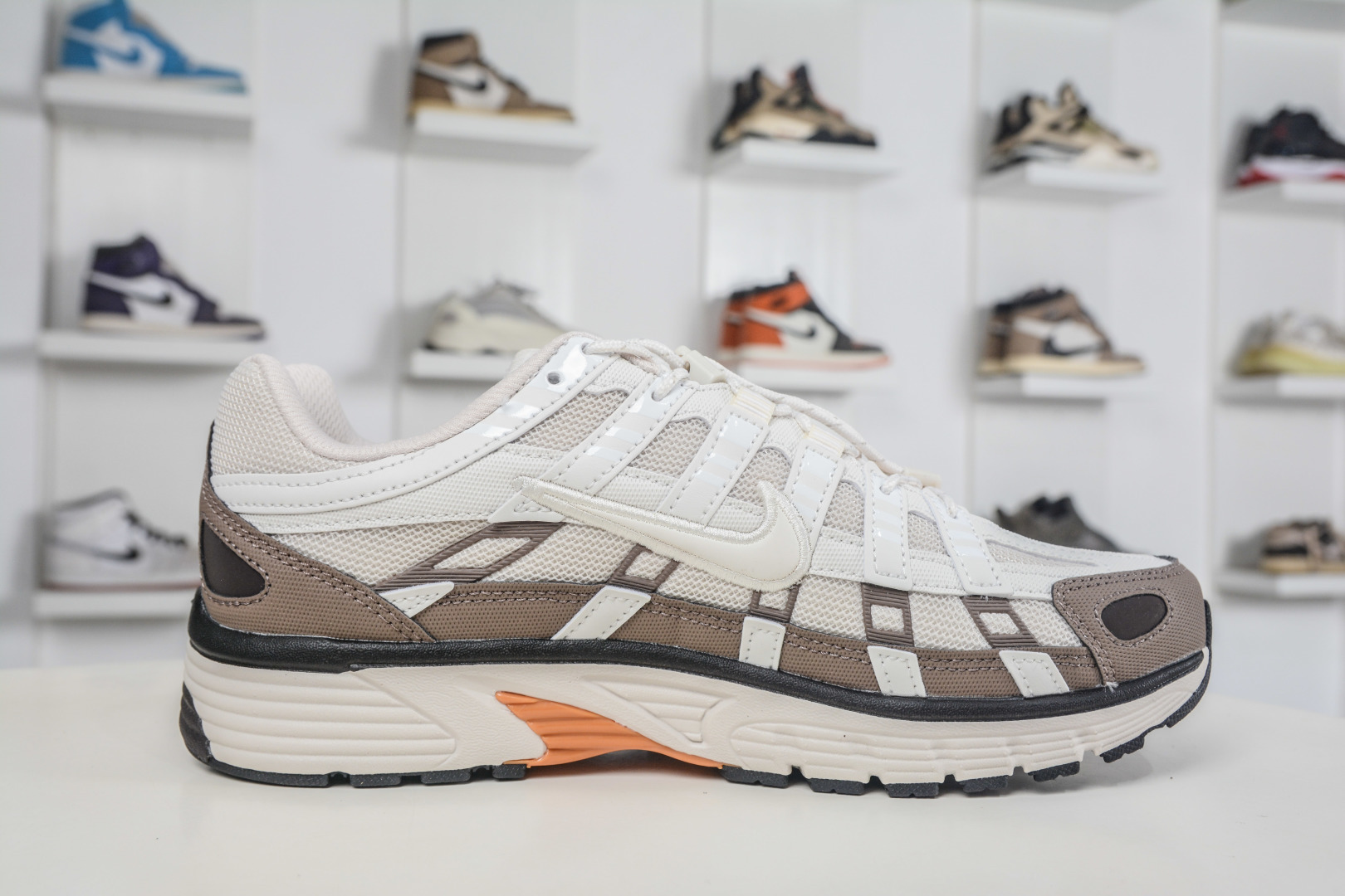 Nike Sneakers-340