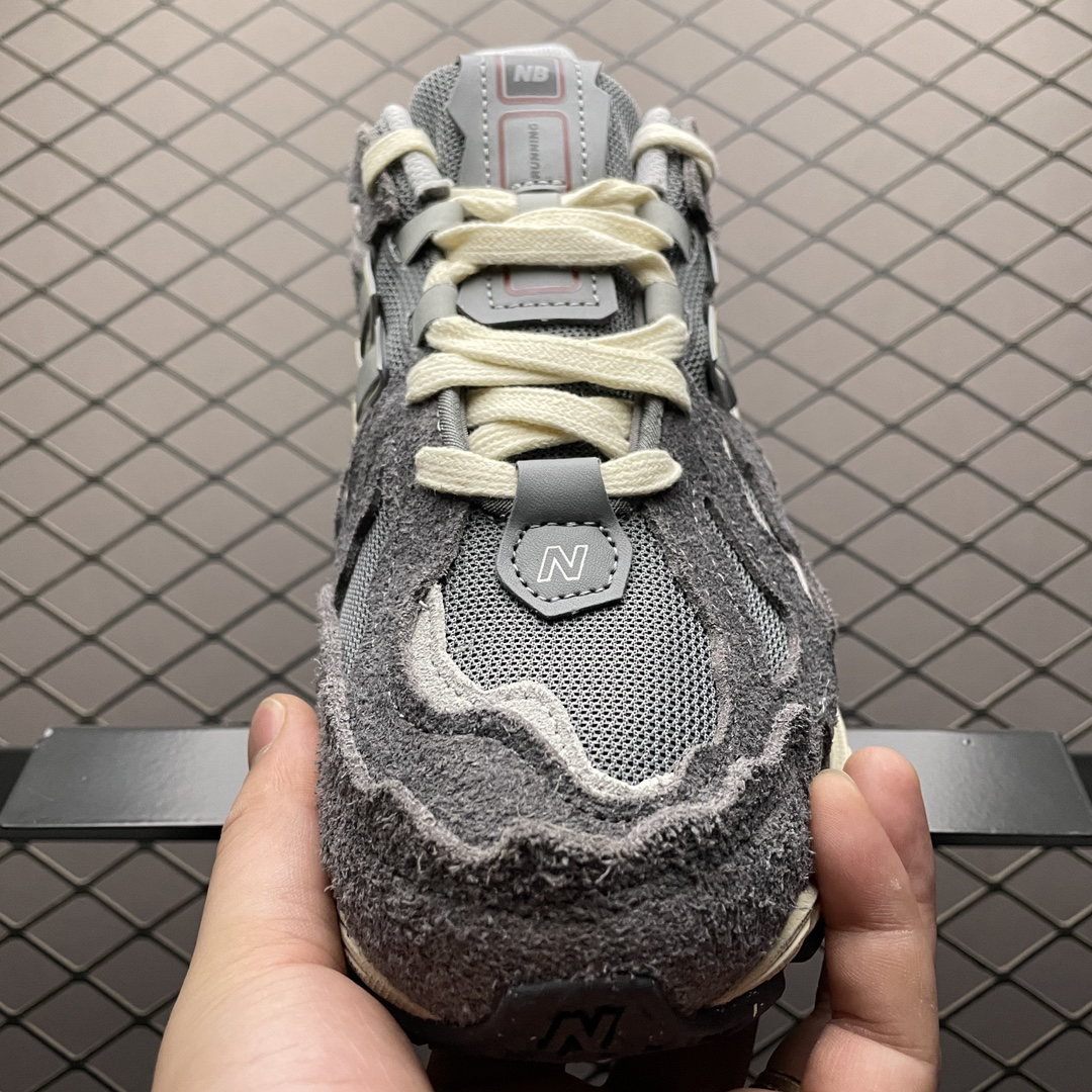 New Balance Sneakers-85