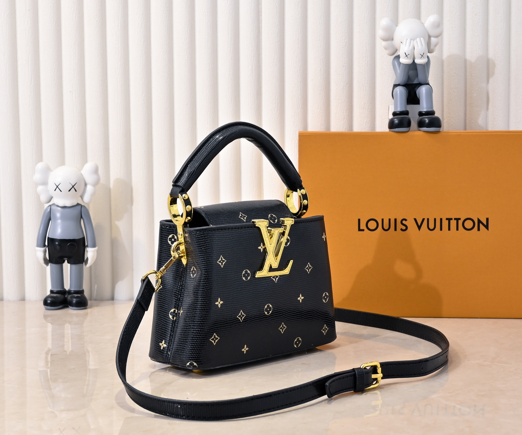 Louis Vuitton bag-148