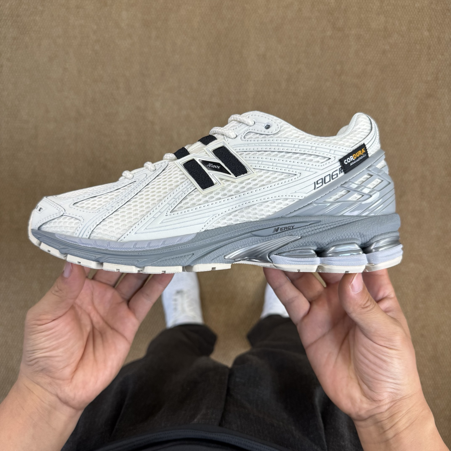 New Balance Sneakers-284