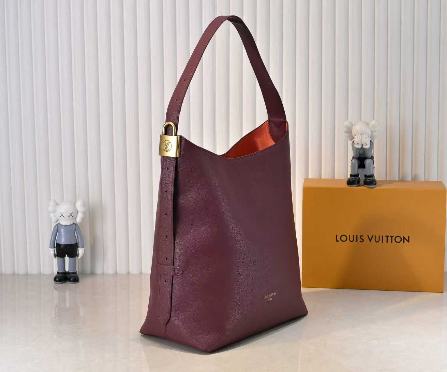 Louis Vuitton bag-147