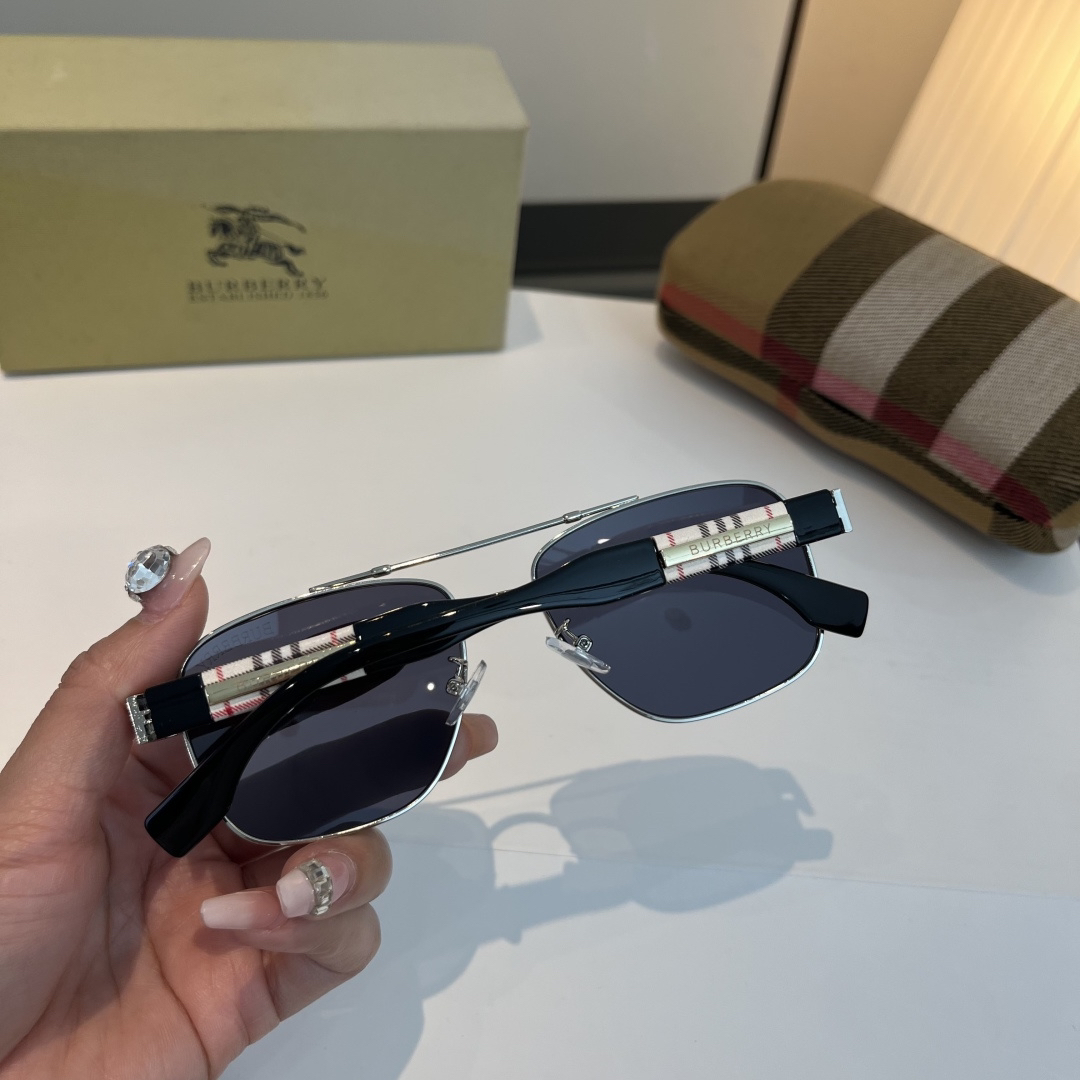 Burberry glasses-10