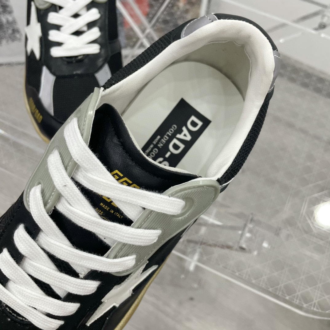 Golden Goose Sneakers-80