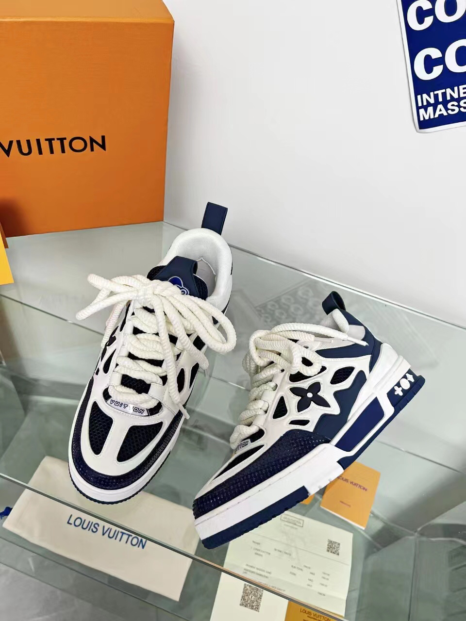 Lv Sneakers-34