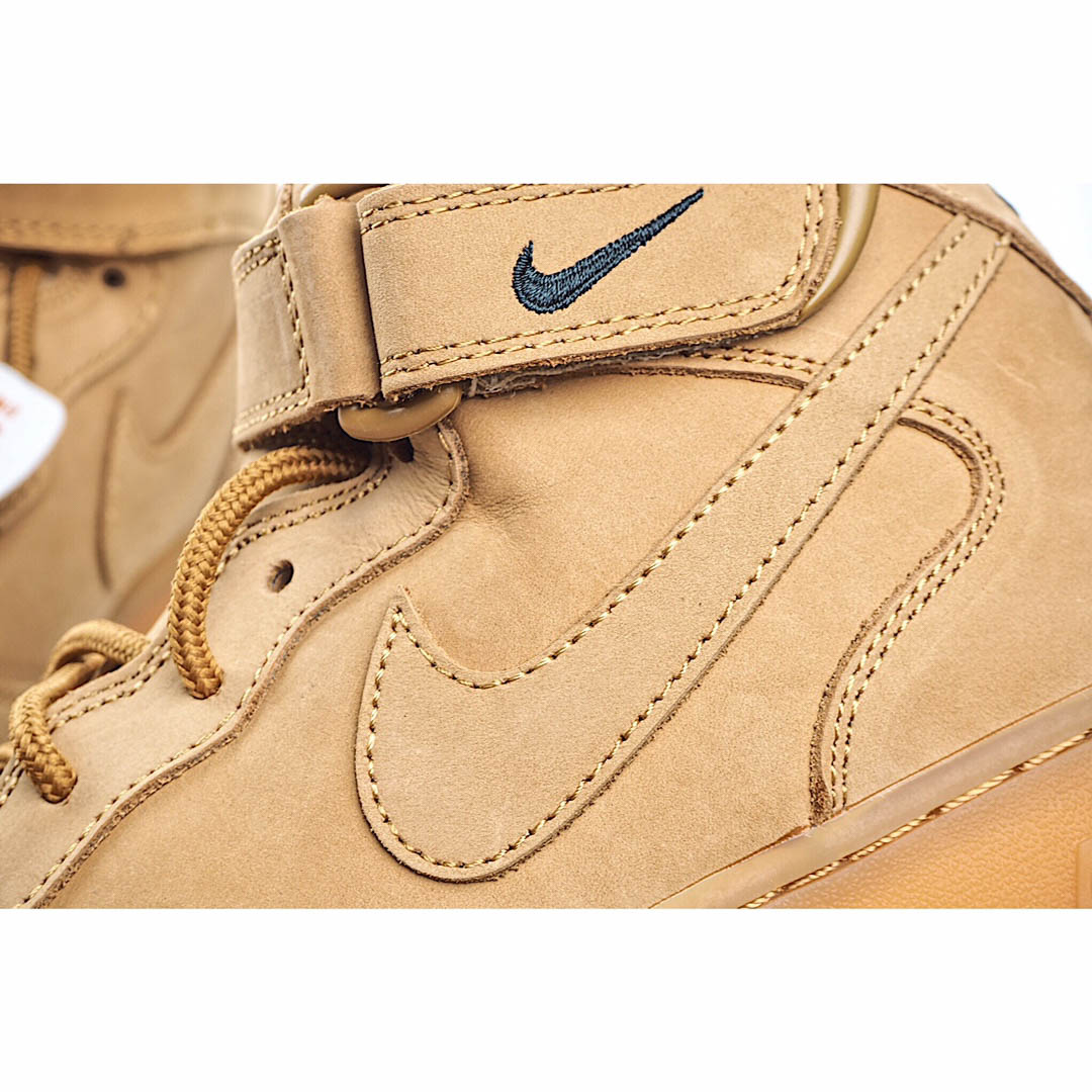 Nike Air Force1 Mid Sneakers