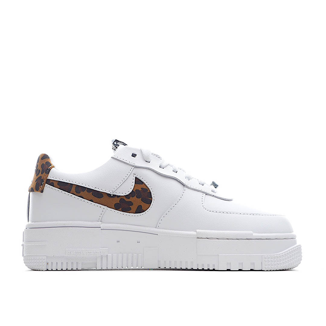Nike Air Force 1 LV8 Pixel