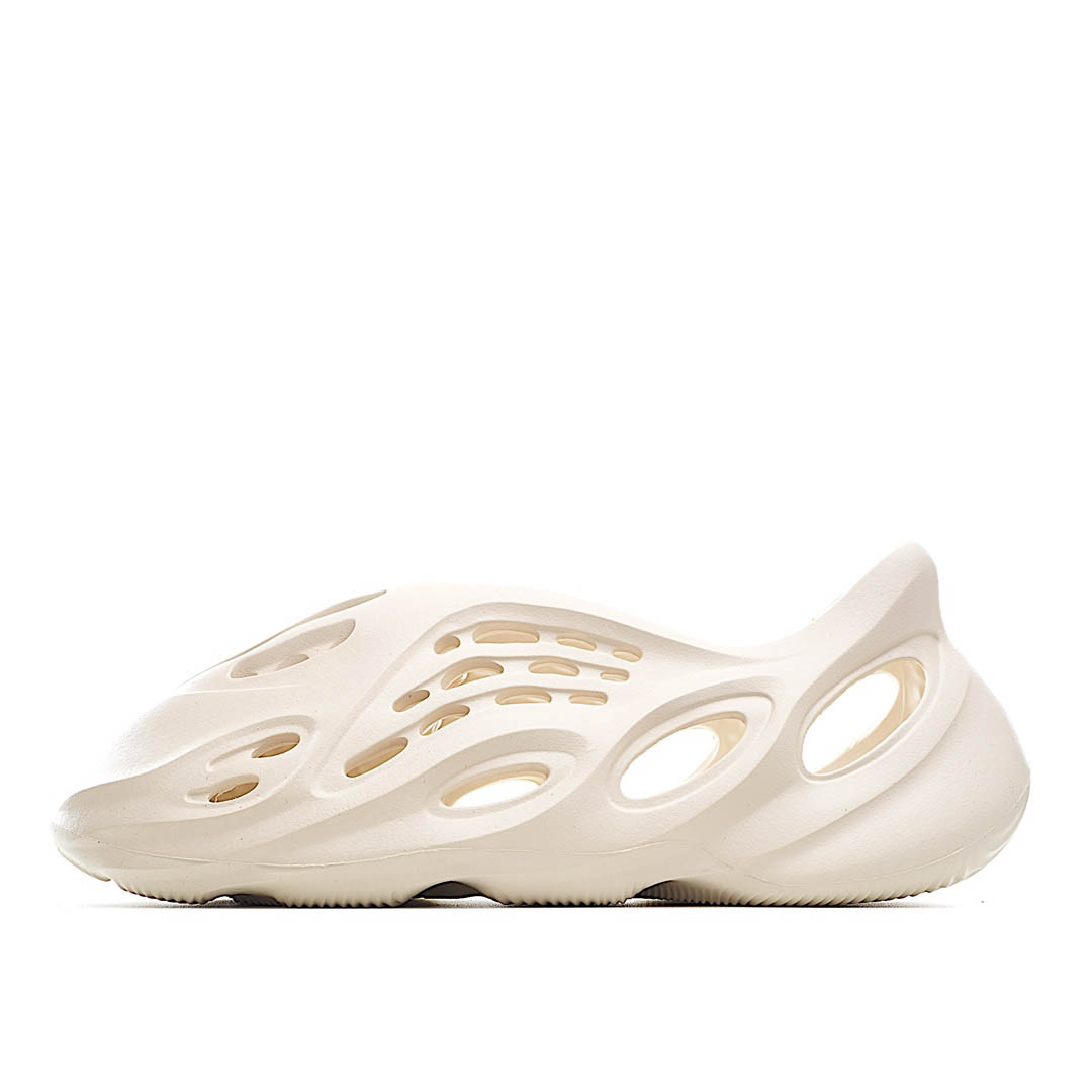Adidas Yeezy Foam Runner 'Ararat'