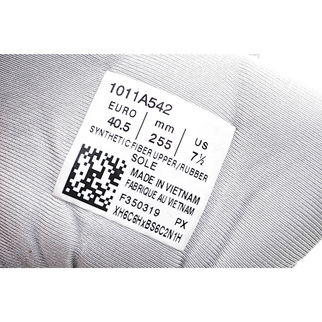 Asics GEL-Kayano Running Shoes