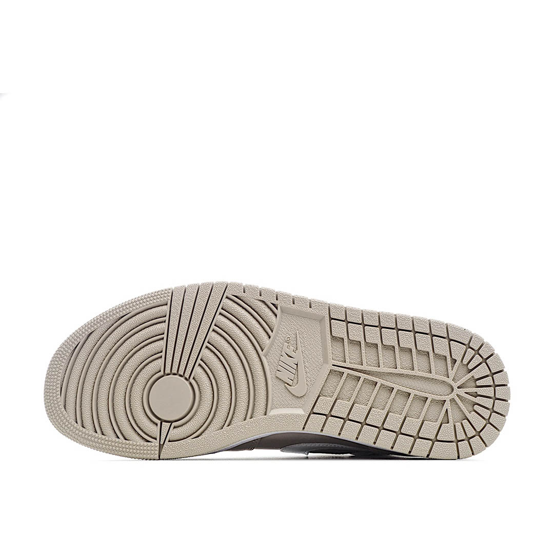 Air Jordan 1 Mid 'Desert Sand'