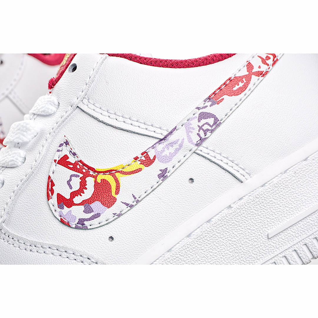 Nike Air Force 1 Low-Top Sneakers