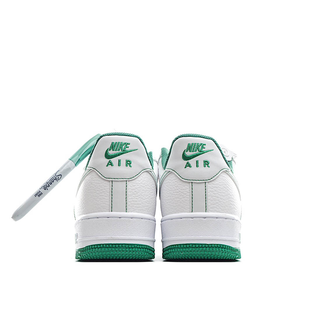 Nike Air Force 1 Sneakers Green