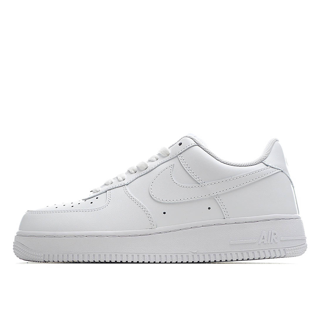 Nike Air Force 107 Low Low Top Sneakers