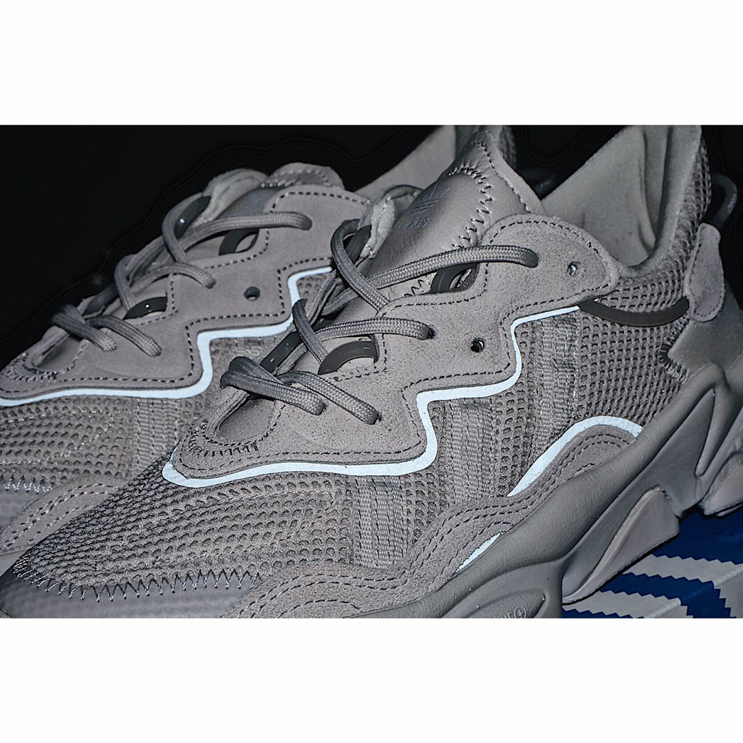 Adidas Ozweego 'Chalk Pearl'‬