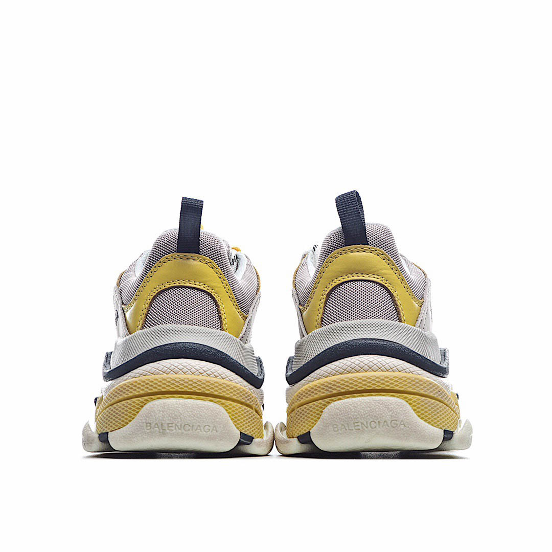 Balenciaga Triple S dad shoes running shoes