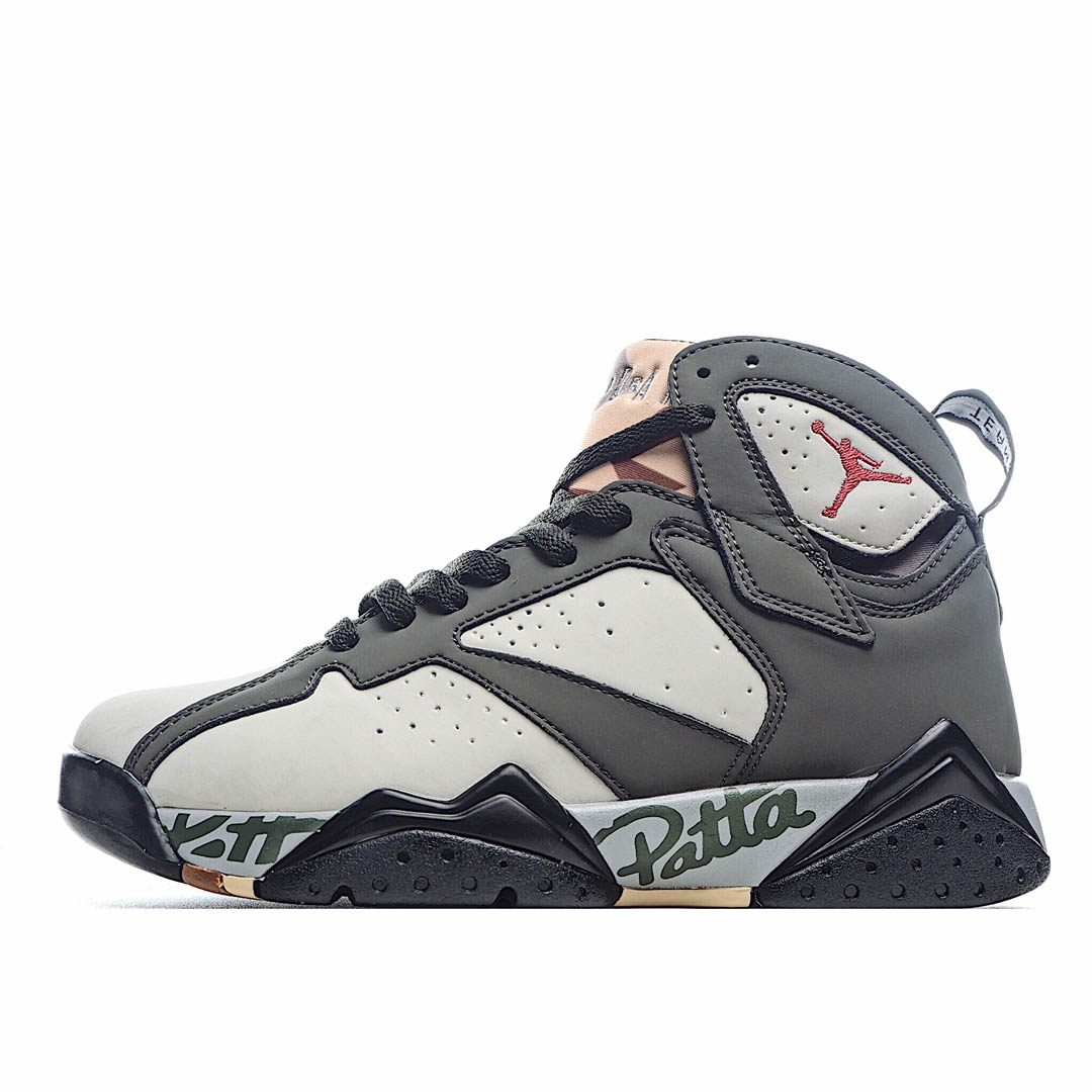 Patta x Air Jordan 7 Retro SP 'Icicle'