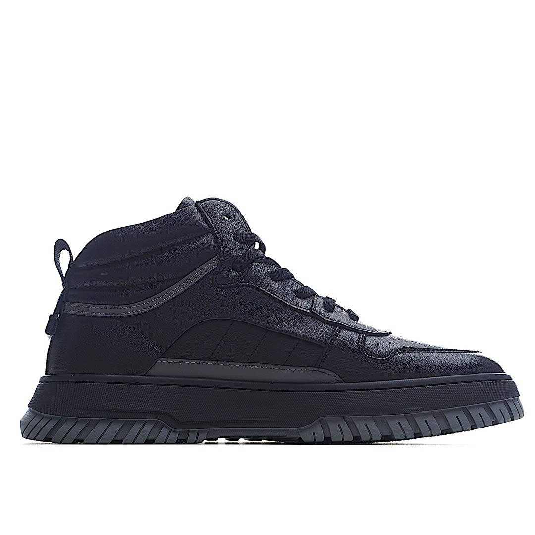 Gucci Distressed Screener sneaker