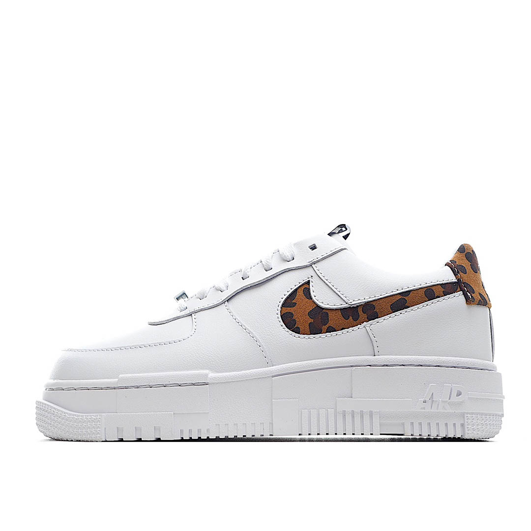 Nike Air Force 1 LV8 Pixel