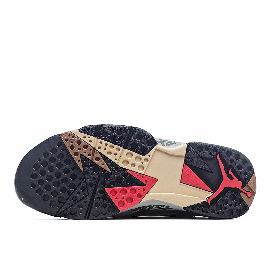 Patta x Air Jordan 7 Retro SP 'Icicle'