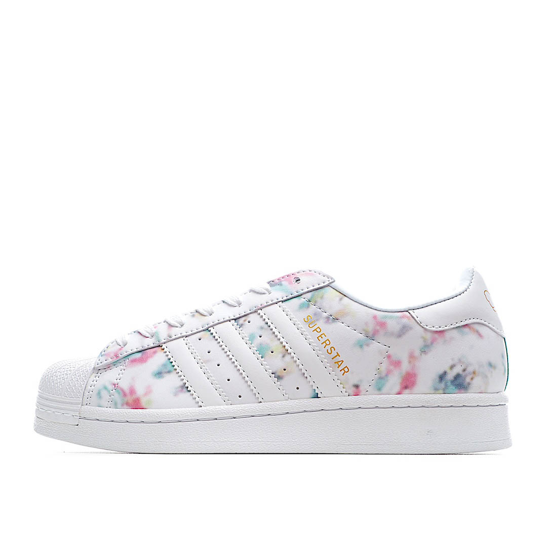 Adidas Superstar II sneakers