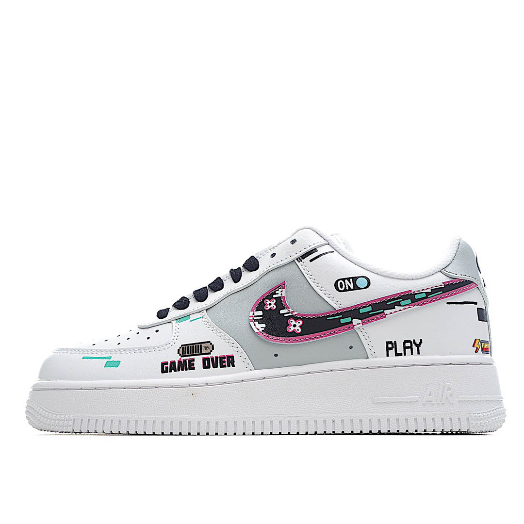 Nike Air Force 1 Low'07 Low Top Sneakers