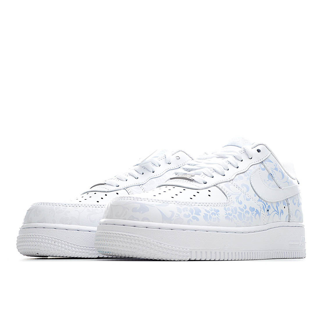 Nike Air Force 1 LV8