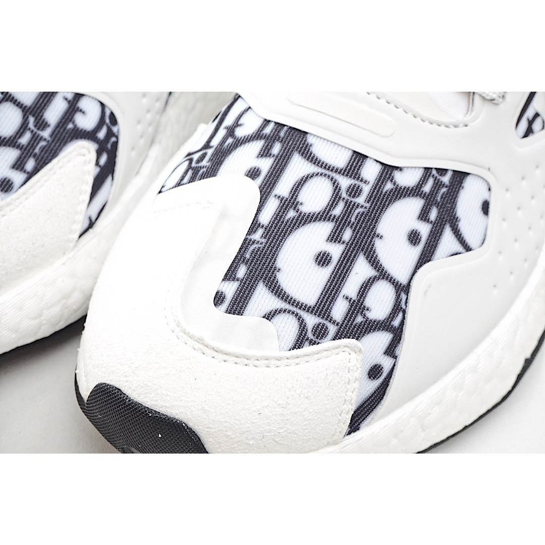 Adidas adidas   Originals 2020 Day Jogger Boost