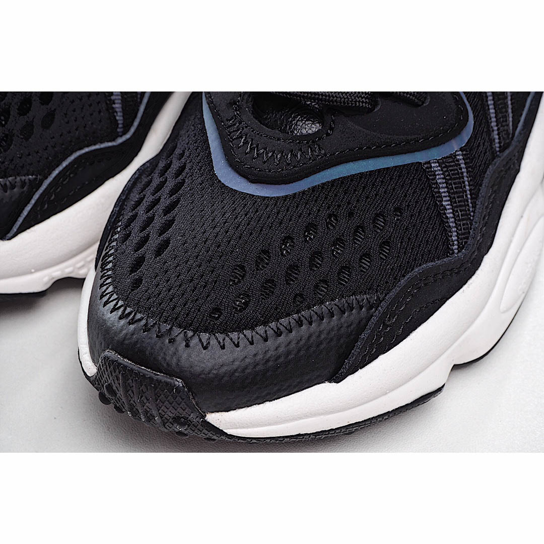 Adidas Ozweego 'Core Black'‬