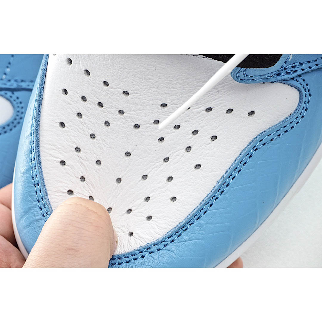 Supreme x Air Jordan Retro AJ1 high-top basketball shoes