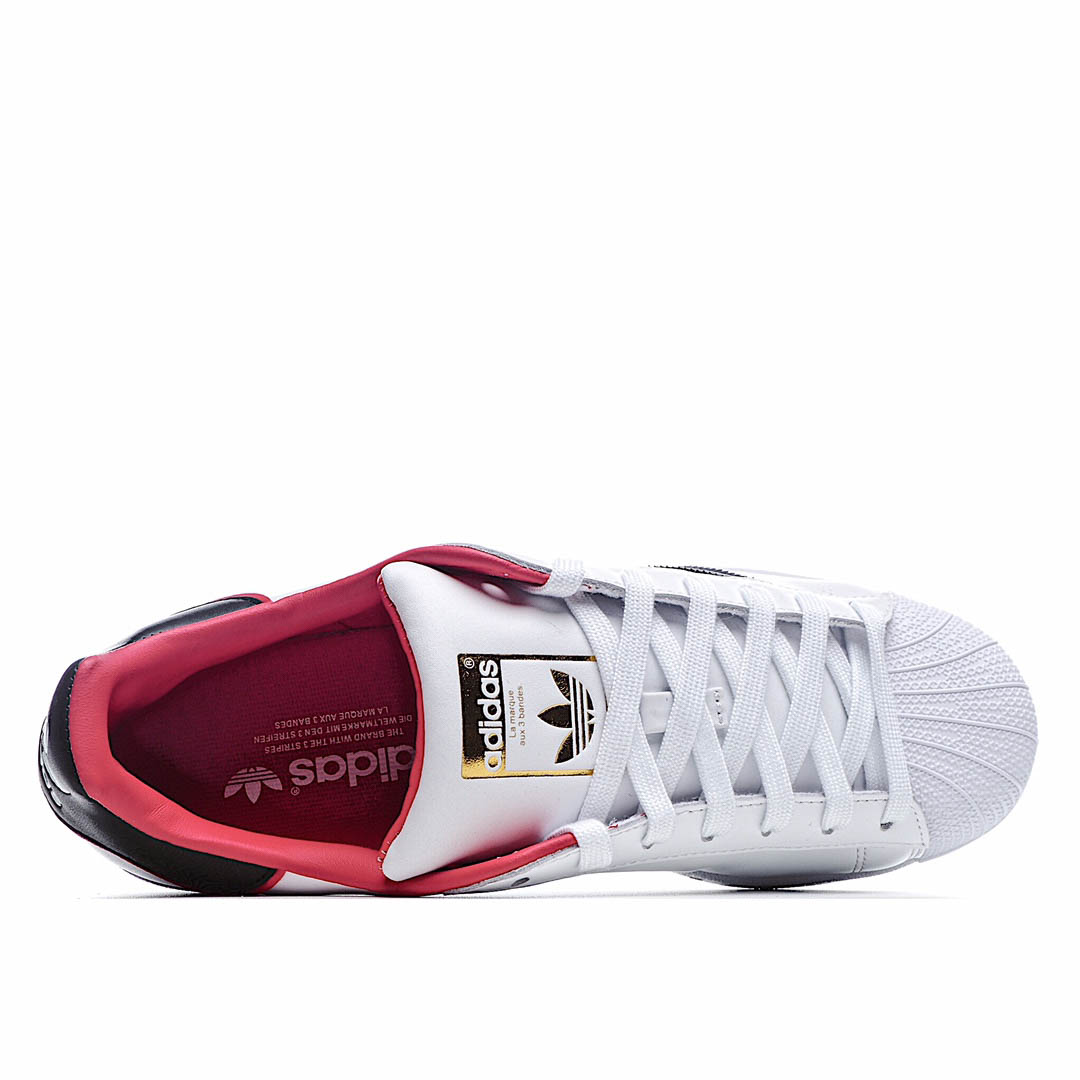 Adidas Superstar 'Valentine's Day'