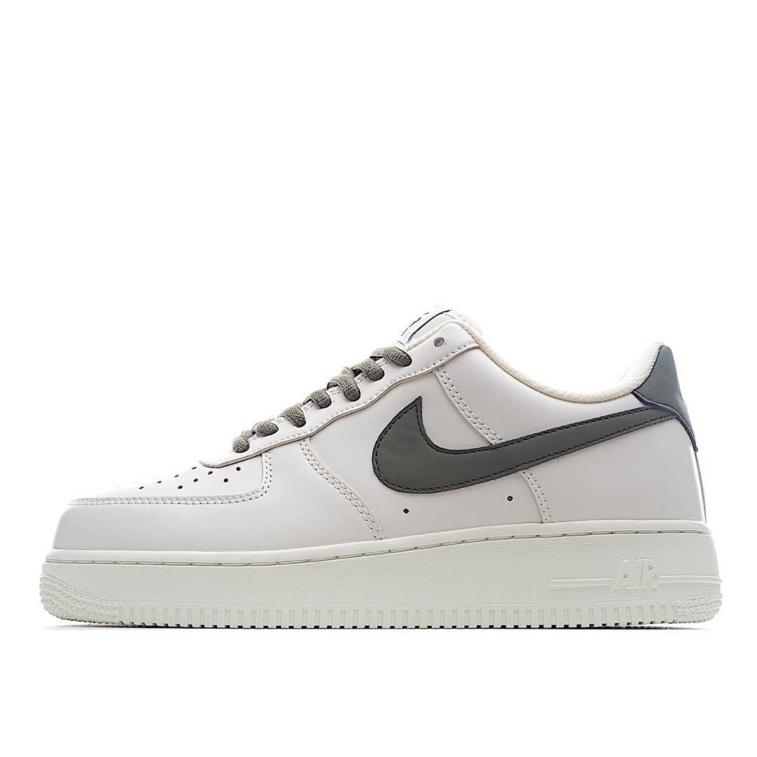 Nike Air Force 1 Low 07 