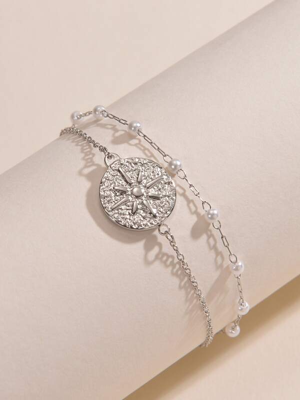 Round Faux Pearl Decor Bracelet