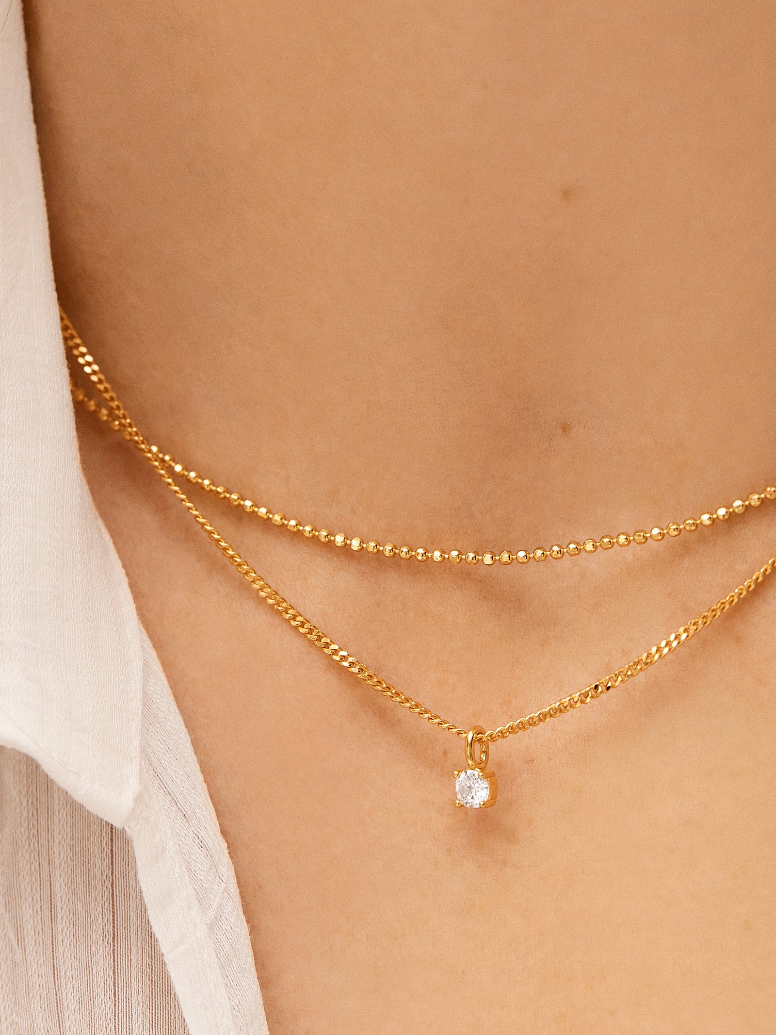 Modish 18K Gold Necklace