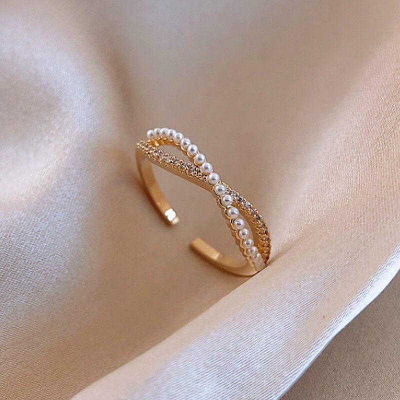 Cute Small Flower Pearl Ring
