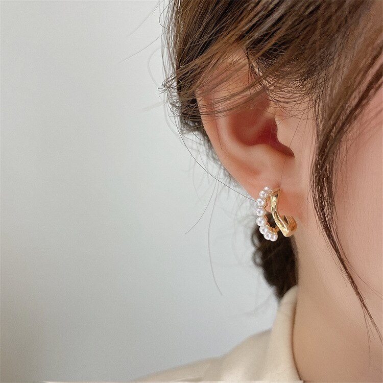 Imitation Pearl Geometric Stud Earrings