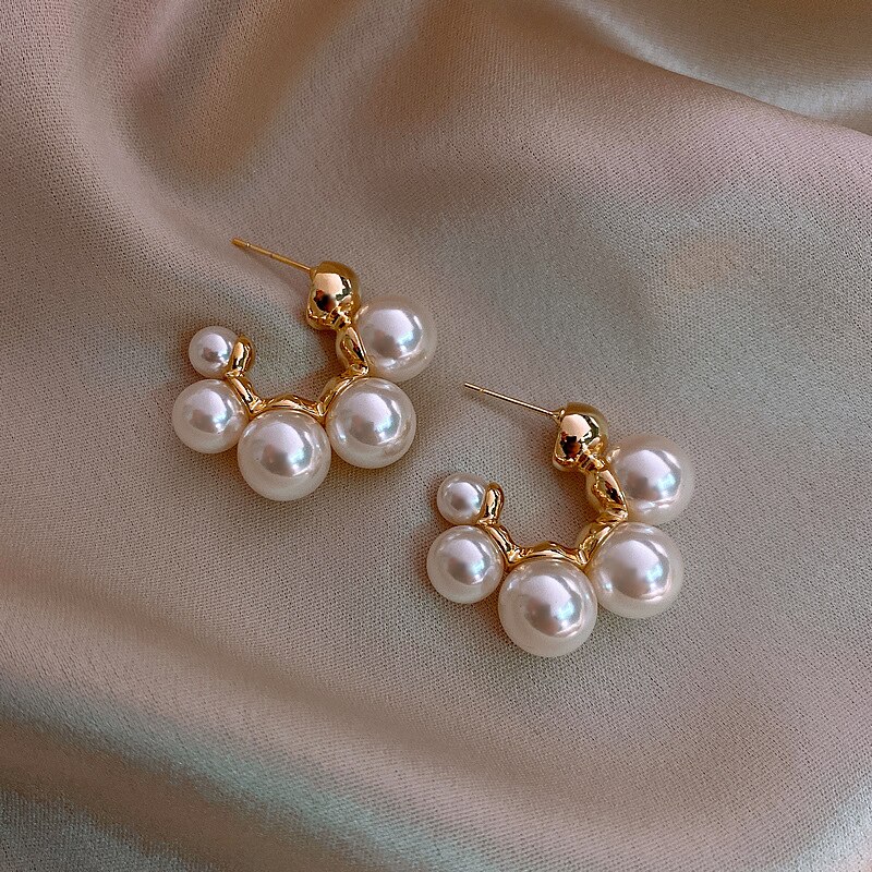 White Simulated-pearl Round Stud Earrings